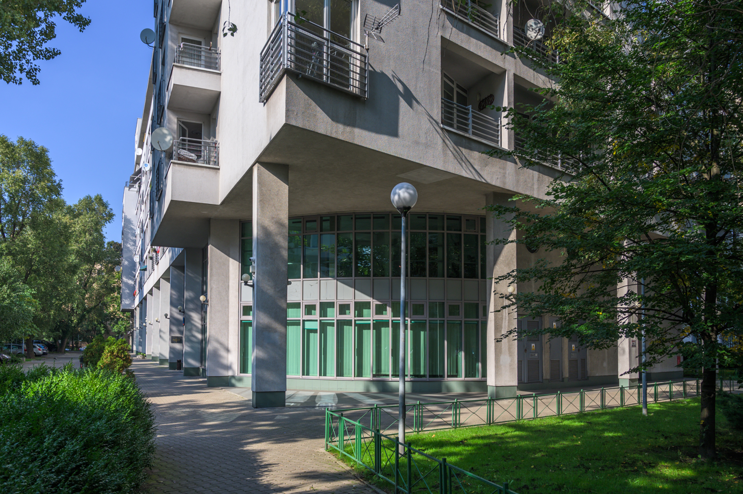 Zdjęcie architektury budynku Budynek mieszkalno-usługowy